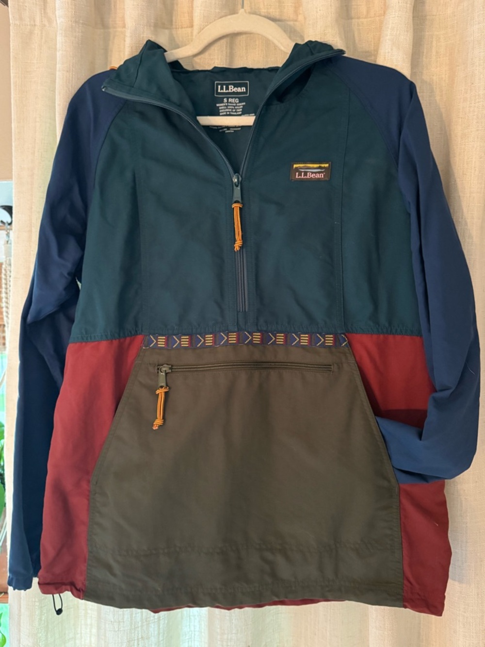 L.L.Bean Mountain Classic Anorak in multi-color block design jacket coat